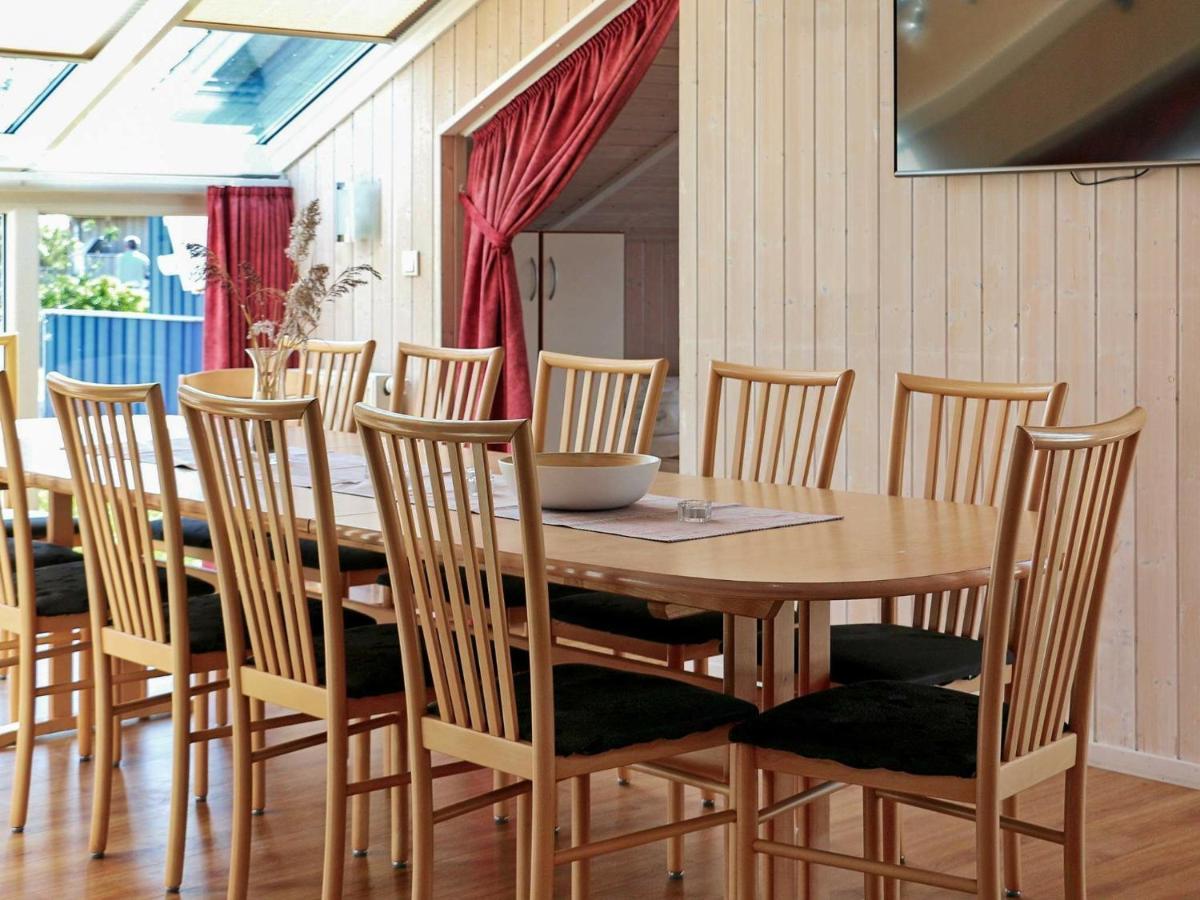 12 Person Holiday Home In Otterndorf Habitación foto